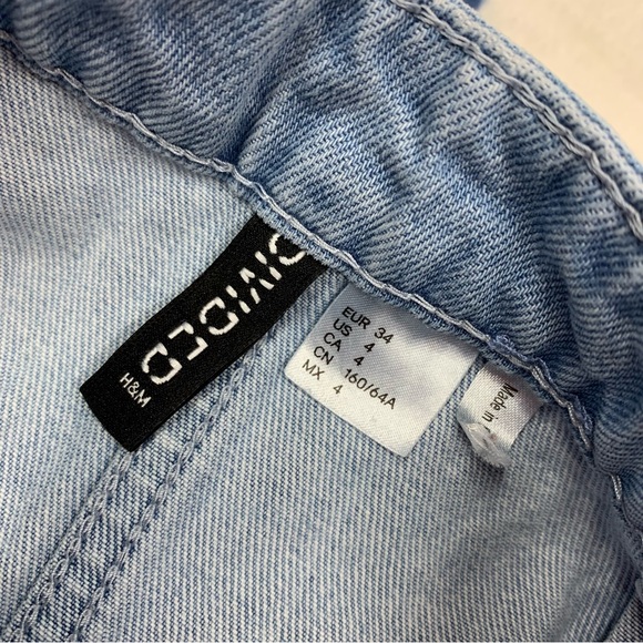 Divided By H&M Button Down Light Denim Mini Skirt size 4 - Picture 4 of 6